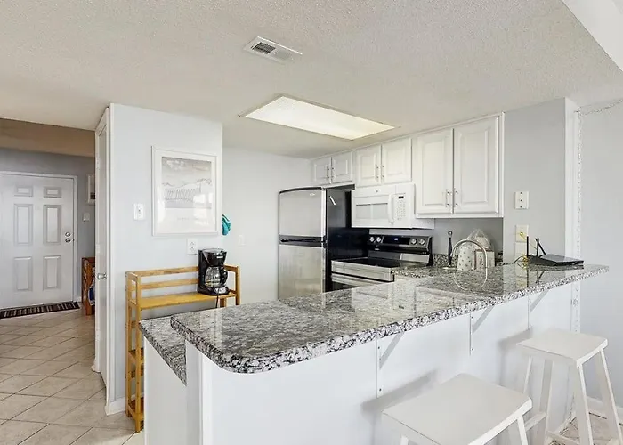 Oceanfront Escape With Pools Arcade & Access * Ocean City