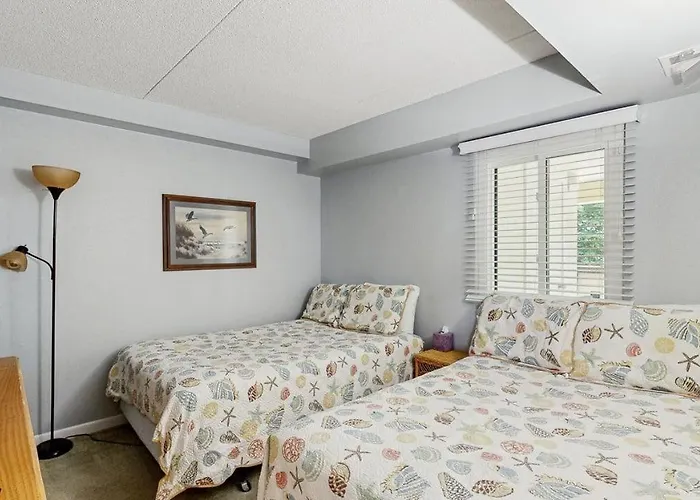 Oceanfront Escape With Pools Arcade & Access Holiday home Ocean City