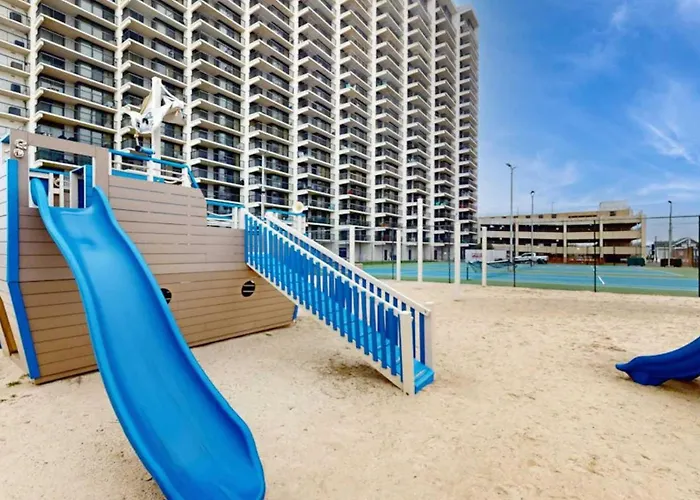 Oceanfront Escape With Pools Arcade & Access Holiday home Ocean City