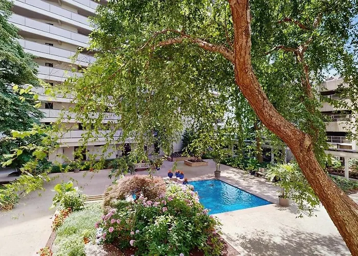 Oceanfront Escape With Pools Arcade & Access Holiday home